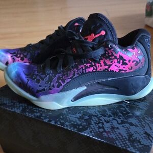 Jordan Kids Black and Purple Sneakers